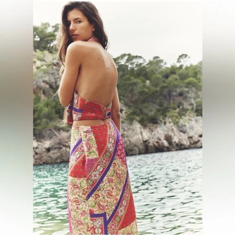 ZARA PATCHWORK PRINTED HALTER NECK MIDI DRESS - Picture 4 of 8